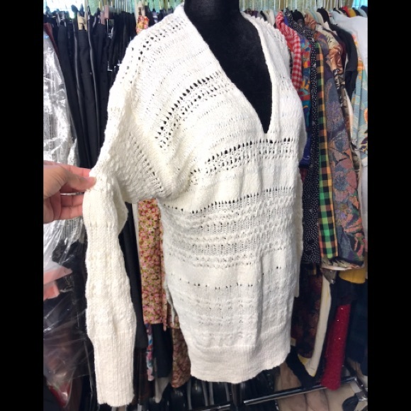 FREE PEOPLE sweater - Picture 2 of 5